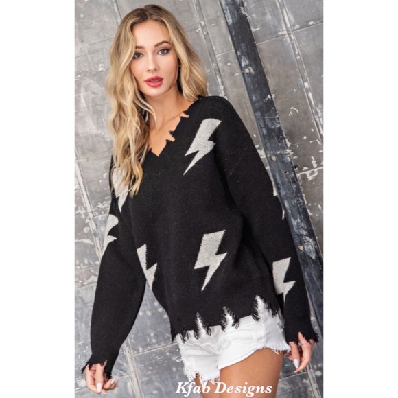 HOST PICK 🥳🥳🥳Distressed Lighting Bolt Sweater - Picture 3 of 6
